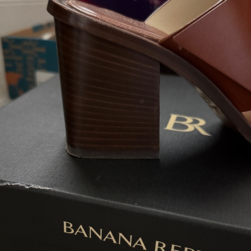 Banana Republic Brown Leather Mules - Picture 5 of 6
